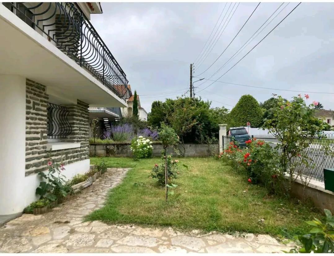 -Comme A La Maison- Jardin, Veranda, Ideal Familles Et Business Niort Exteriér fotografie